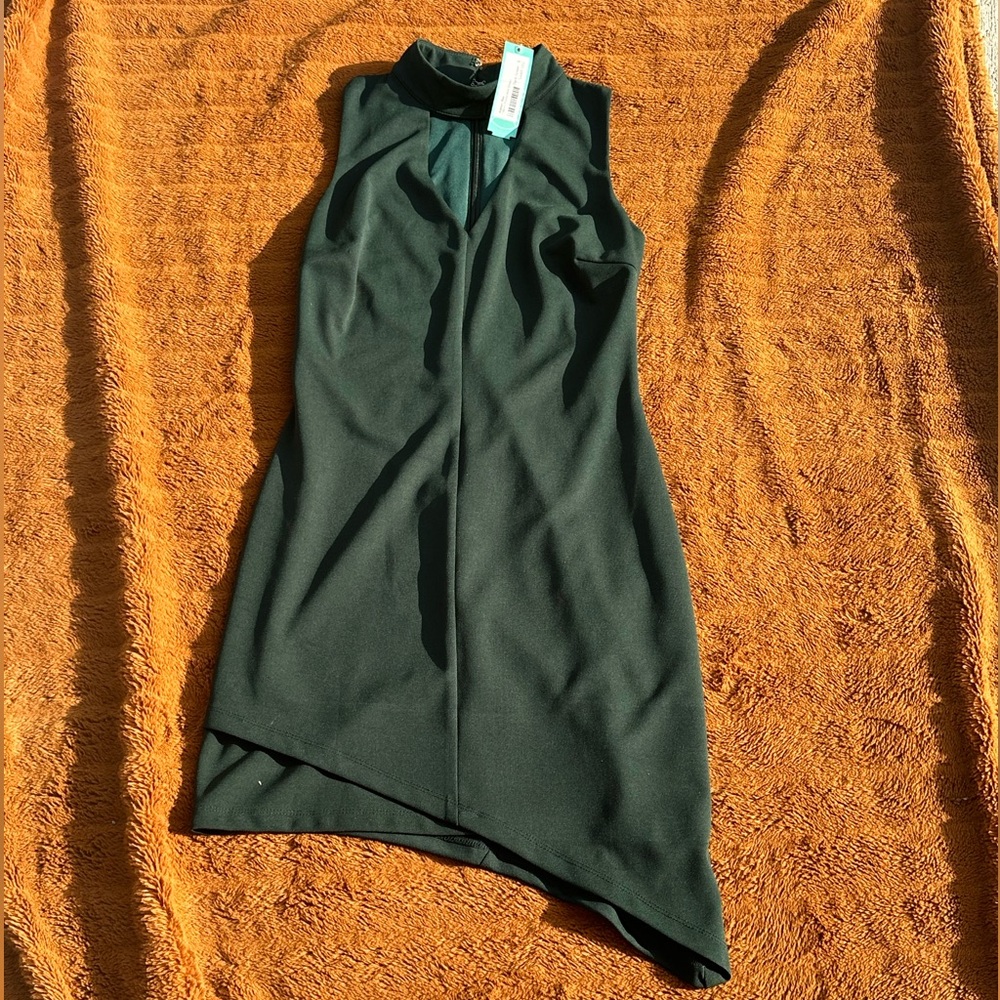 Adelyn Rae Olene Ponte Knit Dress in Dark Green – Size Small (Stitch Fix)‎
